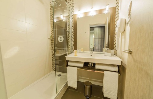 Evreux Hotel | Best Western Plus Palais Des Congres