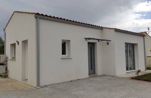 Pont l'Abbe d'Arnoult House | BETWEEN FIELD AND SEA, COMFORTABLE GITE
