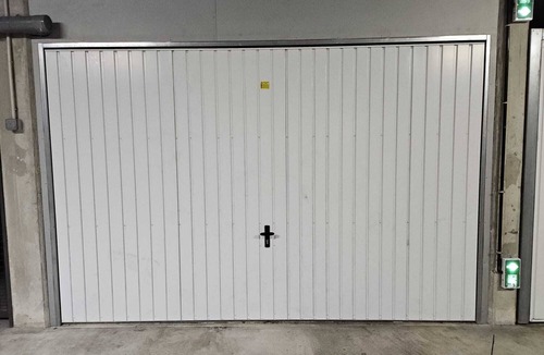 Neuilly-sur-Marne Apartment | Between Paris & Disneyland – Quiet 60 m² with Garage