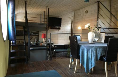 Issy-les-Moulineaux Boat Rental | Boat For Guest