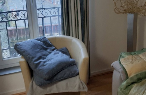 Le Treport Apartment | Bright apartment, town centre, facing the sea, touristic site & many activities