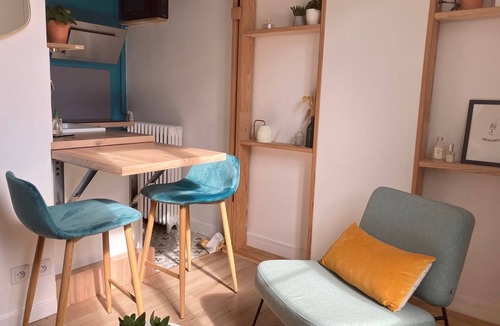 Saint-Fargeau Apartment | Bright cocoon a stone's throw from Gambetta