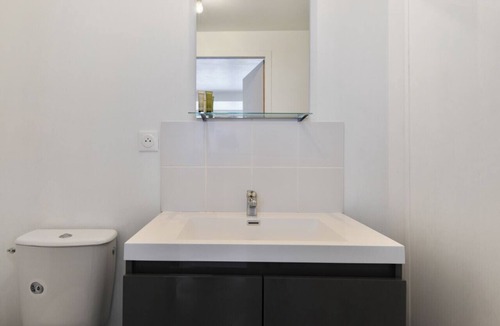 Fives Apartment | Bright studio near Lille’s city center – Welkeys