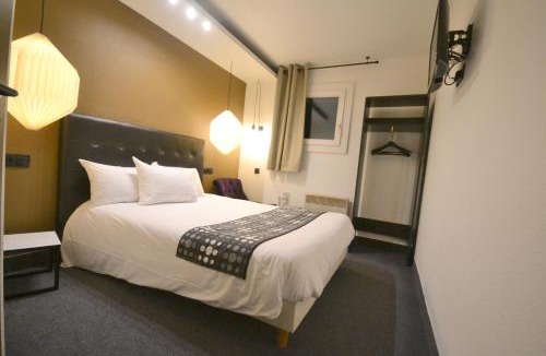 Baillet-en-France Hotel | Brit Hotel Baillet-en-France