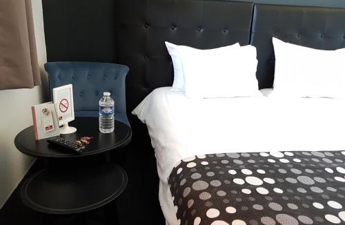 Baillet-en-France Hotel | Brit Hotel Baillet-en-France