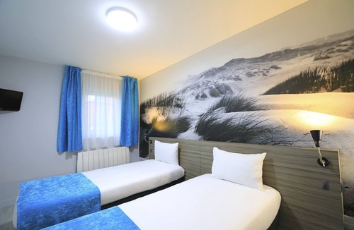 Petit-Fort-Philippe Hotel | Brit Hotel Confort Le Polder Gravelines