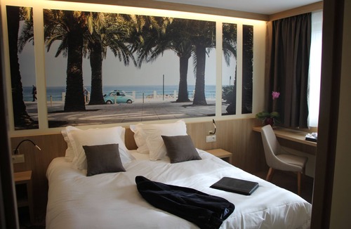 Mormant-sur-Vernisson Hotel | Brit Hotel Montargis
