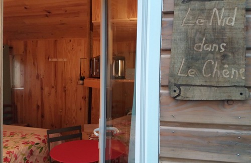 Saint-Thomas-de-Courceriers House | Cabane Dans Les Arbres - Le Nid Dans Le Chêne