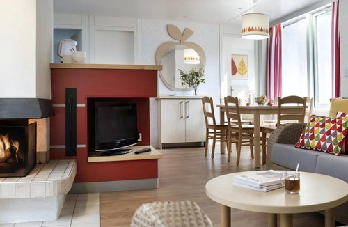 Les Barils Cottage | Cabin ∙ 2 bedrooms ∙ 4 guests