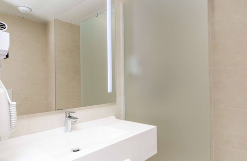 Woippy Hotel | CAMPANILE METZ NORD - Woippy