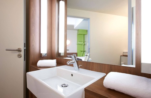 Bobigny Hotel | Campanile Paris Est - Bobigny
