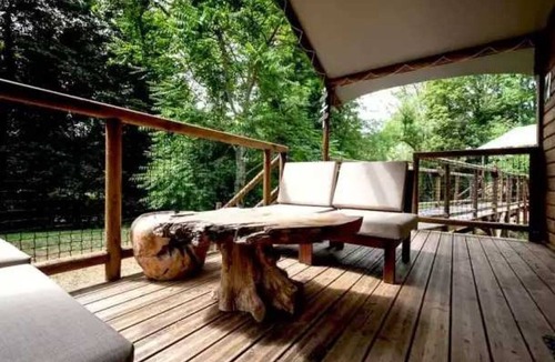 Bar-sur-Aube House | Camping 2 étoiles - Piscine - eeceae