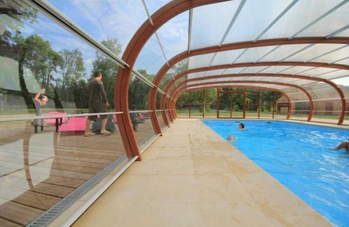 Bar-sur-Aube House | Camping 2 étoiles - Piscine - eecebh