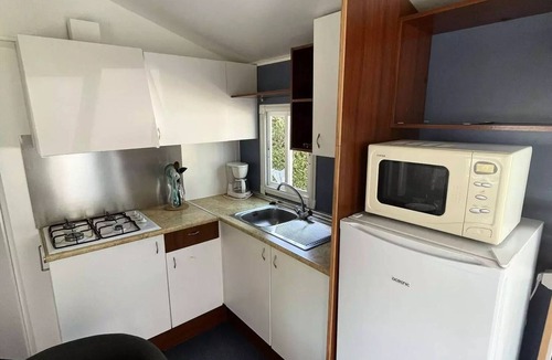 Ornans House | Camping le Chanet * - Mobil home standard ROCOCO 2 bedrooms 4 people