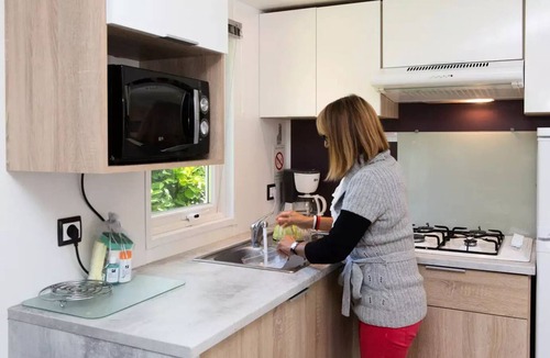 Saint-Leu-dEsserent House | Campsite Le Pré des Moines * - Mobile home MENTHE + 3 bedrooms 2 to 8 people - 2 pers. included in the tariff