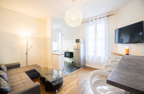 Centre Erlon Apartment | ⭐️⭐️⭐️Cathédrale, bright space in the heart of town