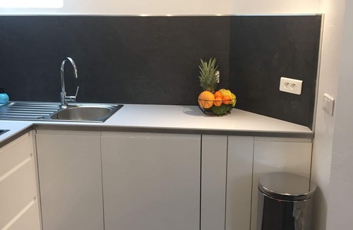 Deuil-la-Barre Apartment | Celired House