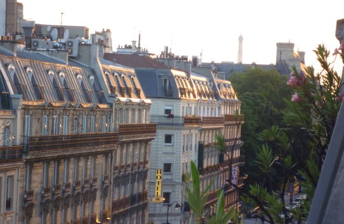 Latin Apartment | Center of Paris(close Notre Dame)-Great View-Balcony-6th floor (lift to the 5th)