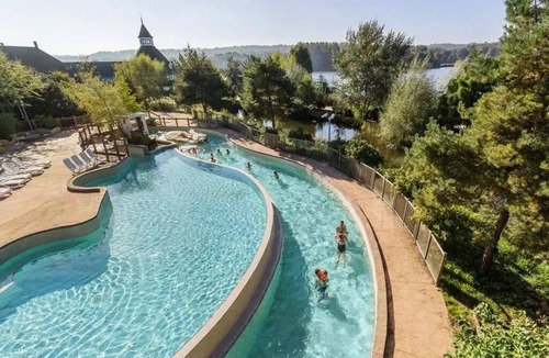 Chamouille House | Center Parcs - Lac d'Ailette ski area - 5 Room Cottage 8 People Premium Lakeside