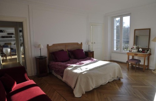 Marcoussis House | Château de Bel Ebat