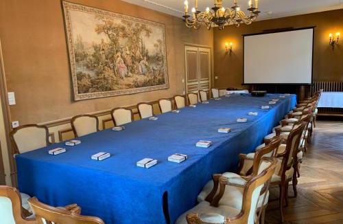 La Ferte-sous-Jouarre Hotel | Château Des Bondons EI