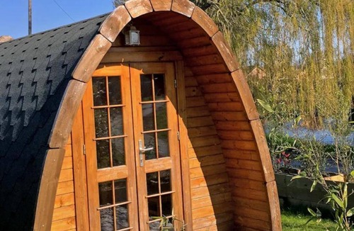 Hondschoote Ski Chalet | Chalet ∙ 1 bedroom ∙ 2 guests