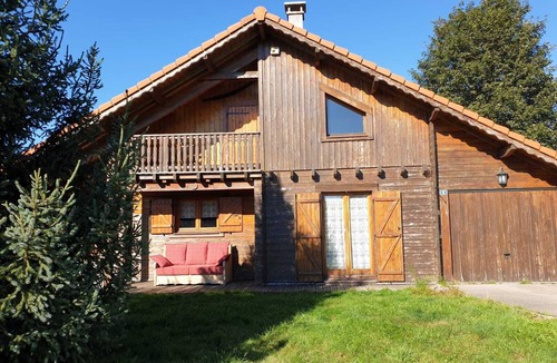 Champdray Ski Chalet | Chalet "La Palette" with Wifi in nature on a plot of 11 ares