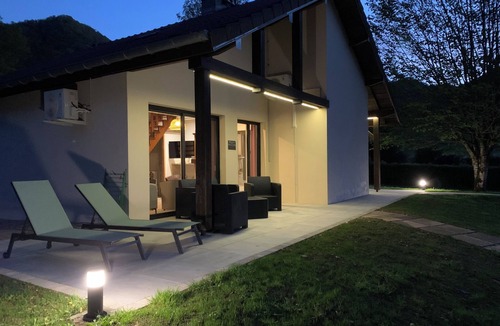 Nans-sous-Sainte-Anne Ski Chalet | Chalet Le Lison 4 rooms Franche Comté quiet river animals accepted