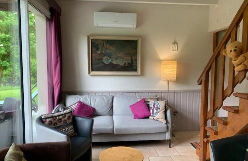 Nans-sous-Sainte-Anne House | Chalet le Miroir du Lison Franche Comte