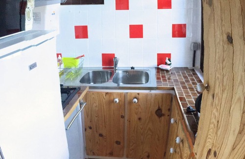 Brazey-en-Morvan Ski Chalet | Chalet with private lake, 4/6 person rental with NOKILL fishing