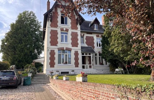 Croisilles House | Chambre au Calme Dans un Village Avec Toutes Commodités "vers le Soleil Levant"