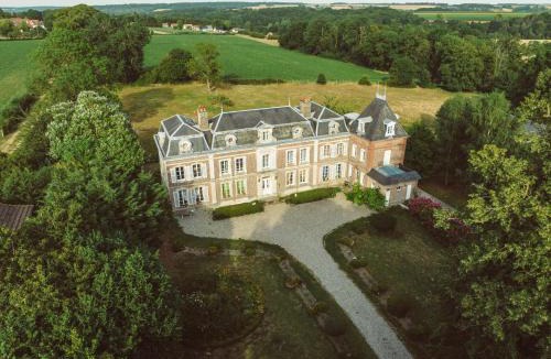 Quesnoy-le-Montant House | Chambre d'hôtes Lou - Château Le Bas Bleu