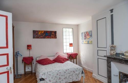 Bernay Bed & Breakfast | Chambre d'Hôtes Les Jardins de Marie, SCI Charles III