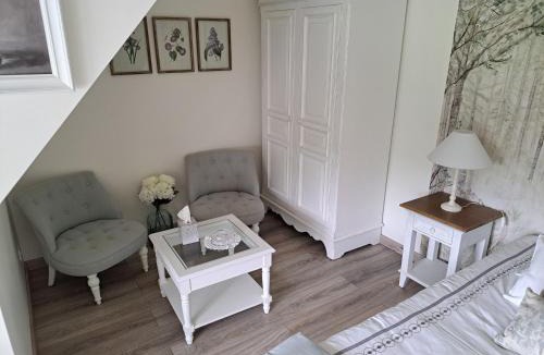 Beaucourt-sur-l'Ancre Bed & Breakfast | CHAMBRE D'HOTES 2 à LA CAMPAGNE DANS UN CADRE VERDOYANT
