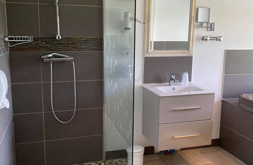 Joinville Hotel | Chambre Moderne Avec spa Privatif