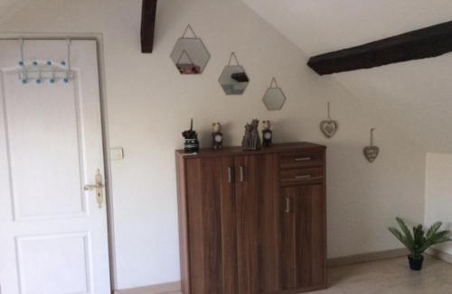 Roissy-en-France House | CHAMBRE PRIVÉE EN CENTRE VILLe