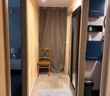 La Wantzenau House | chambre privative au rez de jardin dans villa
