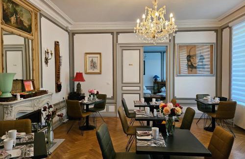Nevers Bed & Breakfast | Chambres d'Hôtes de luxe Côté Parc-Côté Jardin avec parking privé gratuit