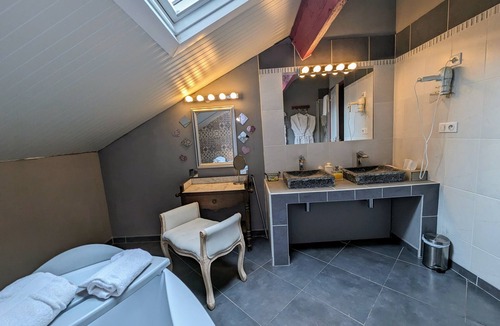 Saint-Quentin Bed & Breakfast | Chambres D'hotes La Filature