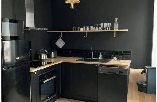 Barbatre Apartment | Champagne! Spacious apartment