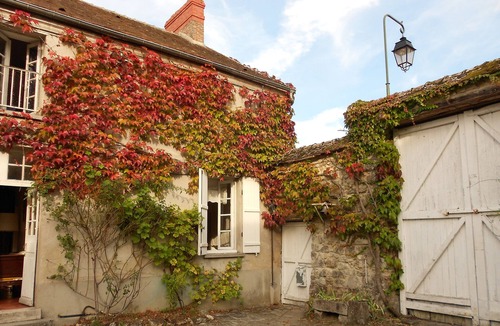Villiers-sous-Grez House | Character property in village near Fontainebleau and INSEAD.