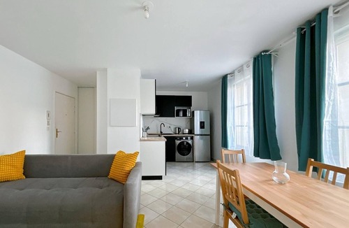 Ponthierry Apartment | Charming 2-room apartment with all mod cons