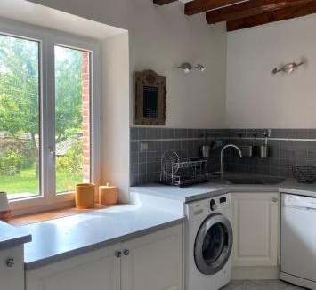 Saint-Julien-de-la-Liegue House | Charmante Maison Normande