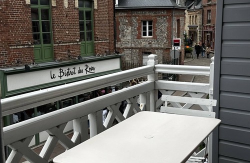 Veules-les-Roses Apartment | Charmant Appartement au Coeur de Veules les Roses
