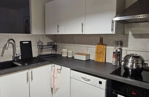 Bondy Apartment | Charmant Duplex 3P Avec Terrasse à 20 Minutes du Stade de France