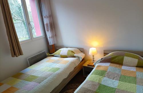 Franqueville-Saint-Pierre Apartment | Charmante Maisonnette indépendante avec parking 5 mn Rouen