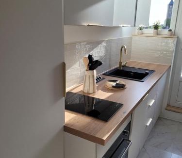Dunkerque Centre Apartment | Charmant studio au cœur de ville