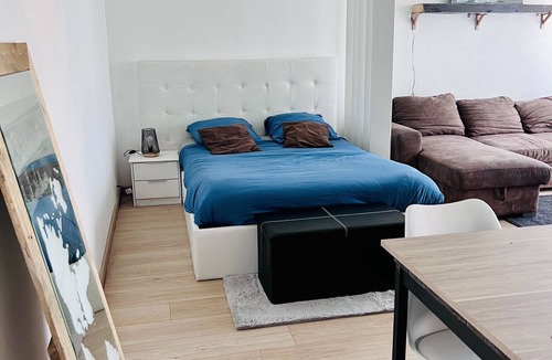 Meaux Apartment | Charmant Studio : Proche Paris et Disneyland !