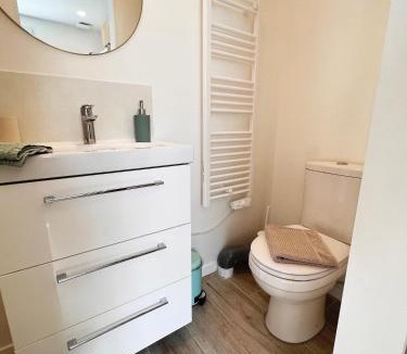Clermont Apartment | Charmante Maisonnette au calme/Jardin privatif