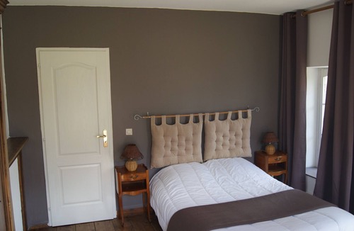 Bretteville-du-Grand Caux Cottage | Charming Normandy cottage chestnut Le Puits XVII